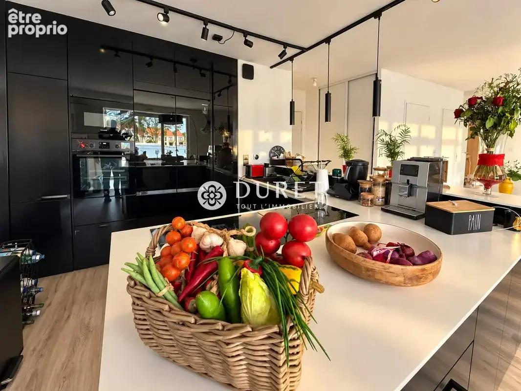 Appartement 5 pièces 115 m² à vendre à Montaigu (85600) - photo 5