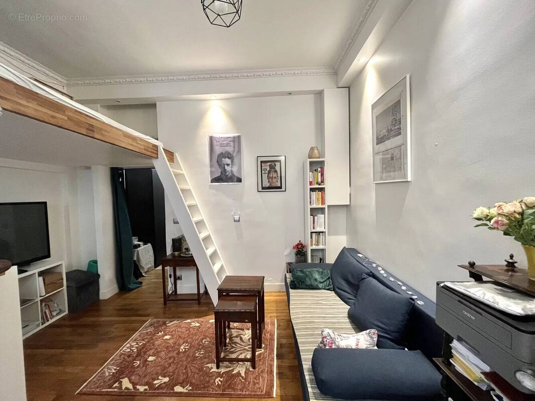 Appartement à PARIS-15E