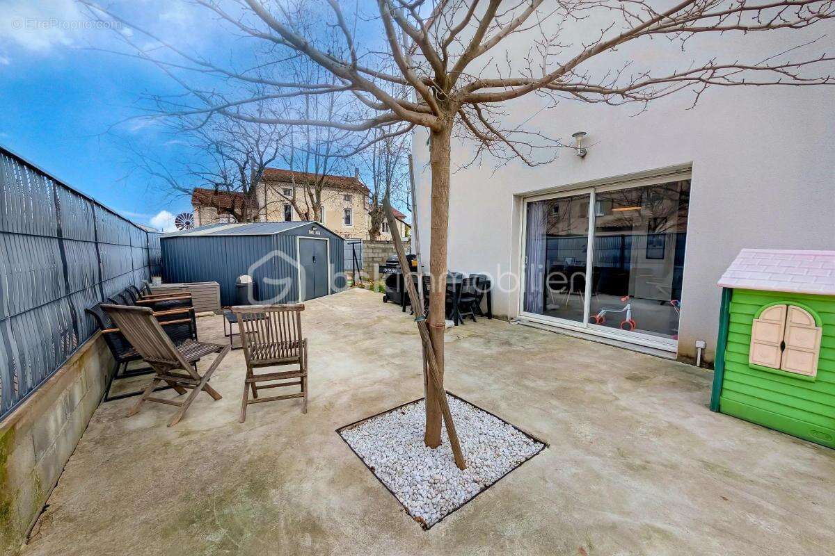 Maison à CHATEAUNEUF-DU-RHONE