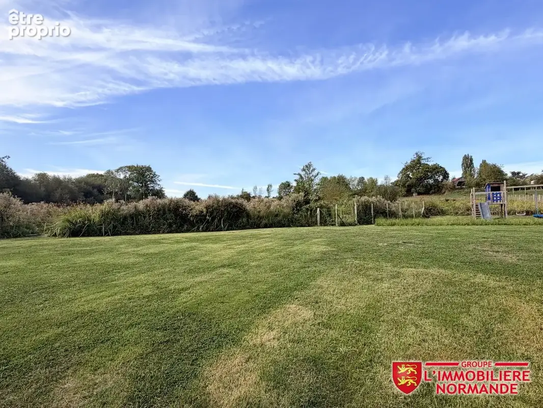 Maison recente - 4 chambres - 1975 m² de terrain - photo 16