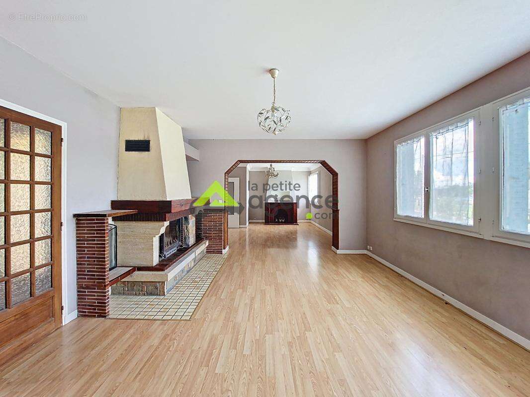 Maison à SAINT-FIEL