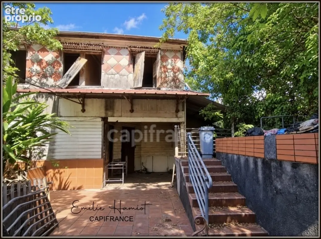 A vendre - Fort de France Clairière - Terrain avec bâti à réhabiliter ou à démolir - photo 2