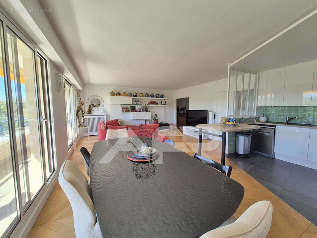 Appartement à LE VESINET