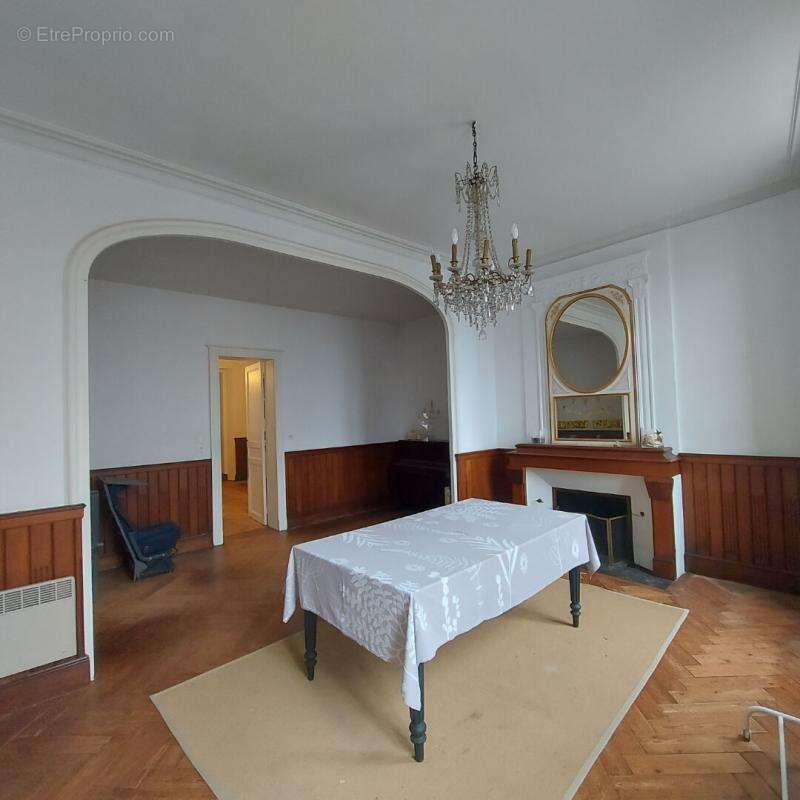 Maison de charme en pierres à Pauillac 8 pièce(s) 220m2 - photo 10