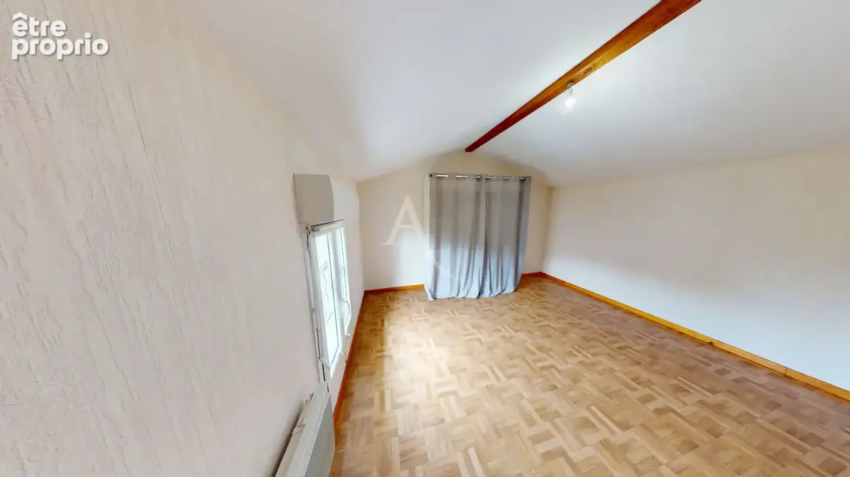 Villeneuve-de-Marsan ? Maison familiale rénovée avec jardin arboré - photo 7