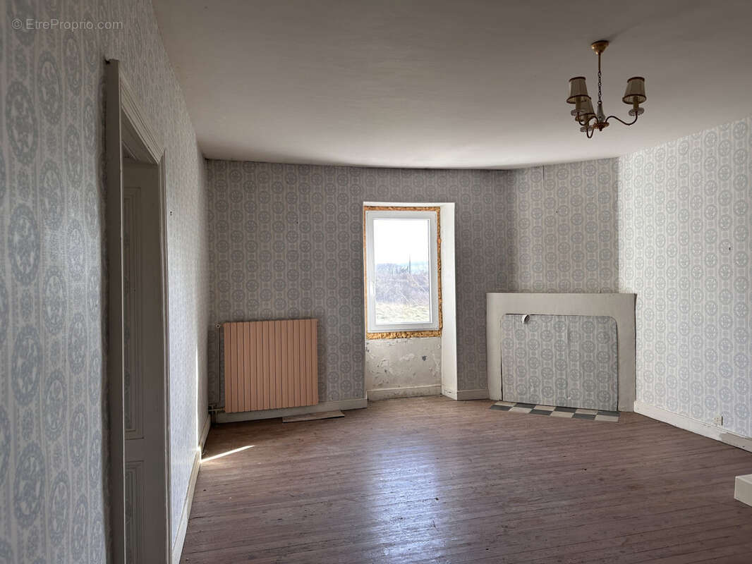 Maison à MIRAMBEAU