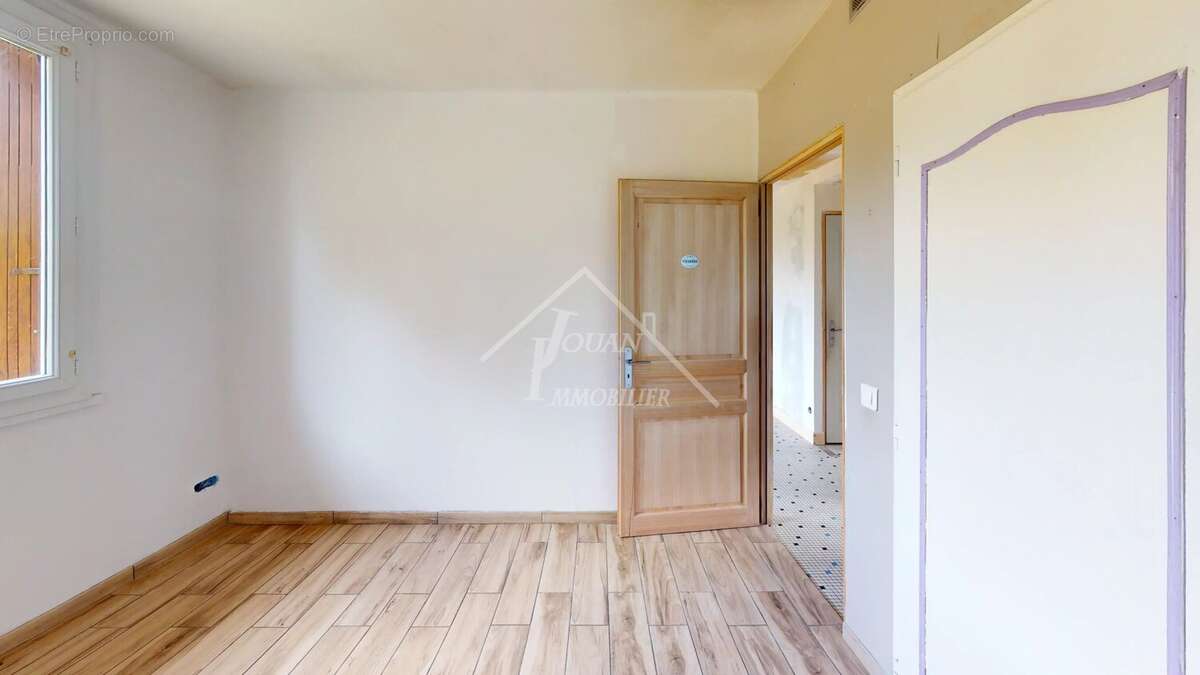 Maison à BOURBON-L'ARCHAMBAULT
