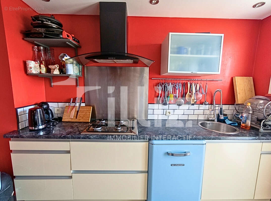 INVESTISSEMENT MEUBLÉ  T3 loué de 68m2 - proche centre NIORT - photo 8