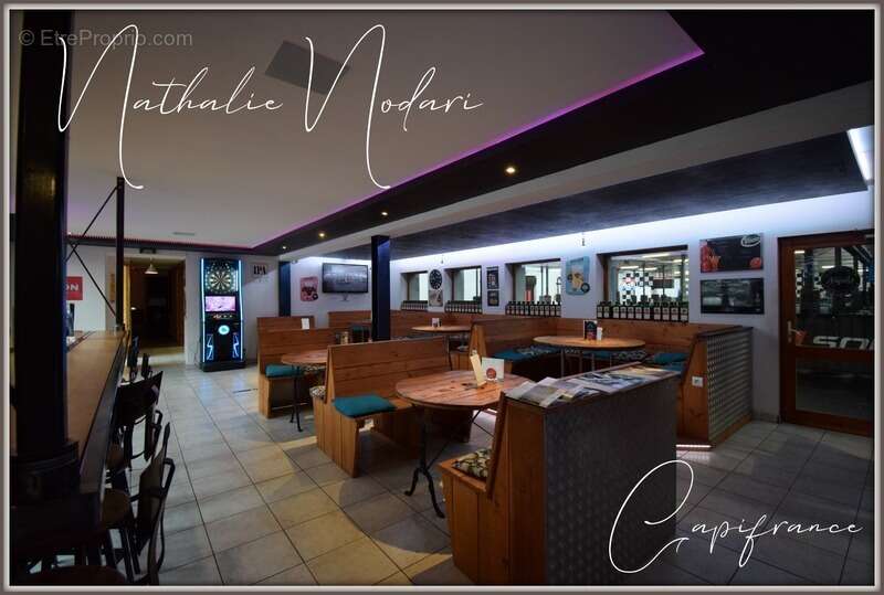 Commerce à LE MENIL