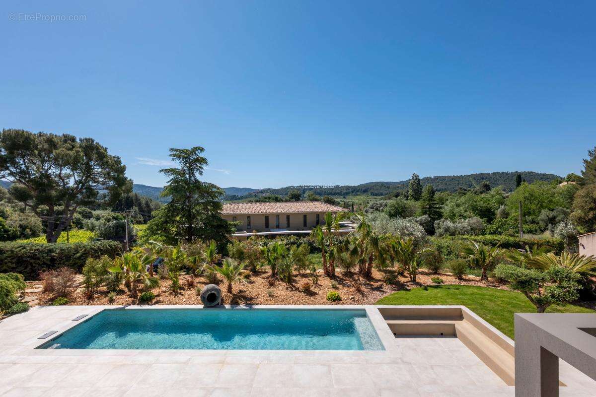 Maison à LA CADIERE-D'AZUR