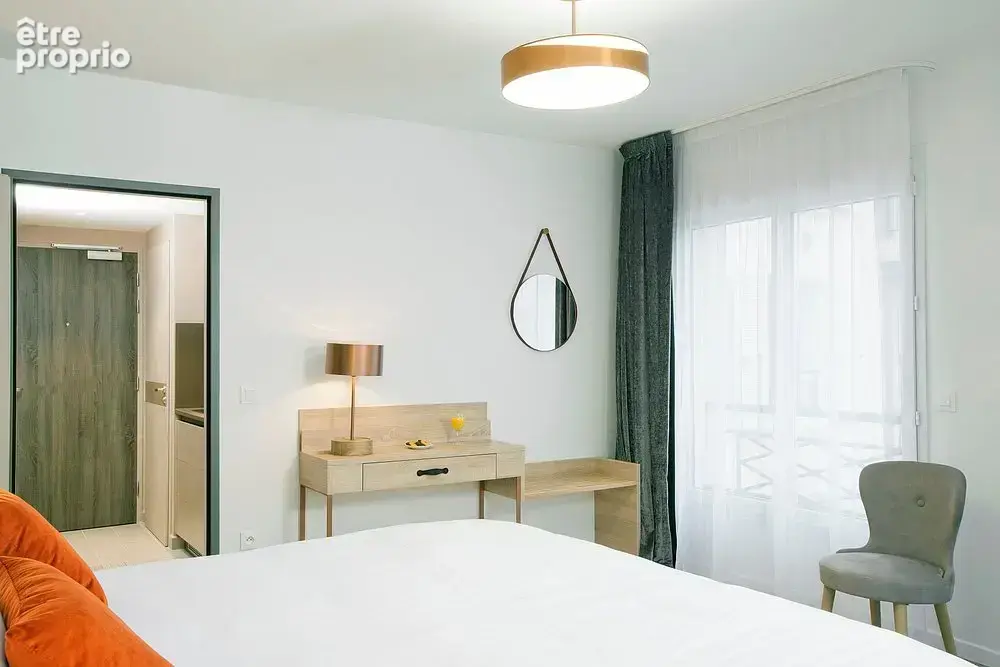 INVESTISSEMENT LOCATIF  PUTEAUX  Résidence d'Affaires Residhome Puteaux La Défense****  5,5% de rentabilité. - photo 3