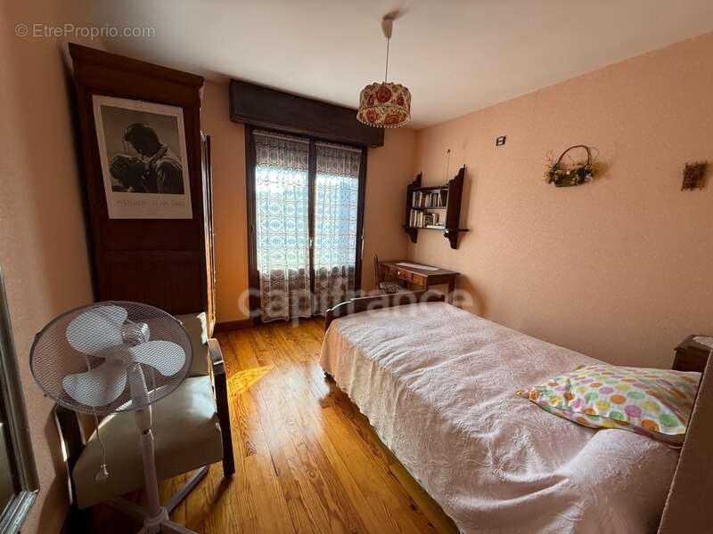 Grande maison de 160 m² avec 2 garages - photo 11
