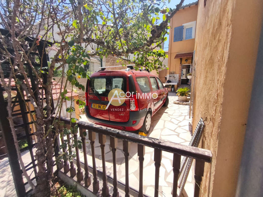 La seyne sur mer - maison t5 en viager occupé - photo 27