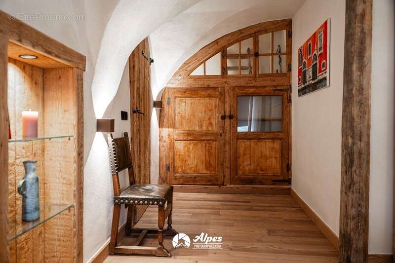 Appartement à LA SALLE-LES-ALPES