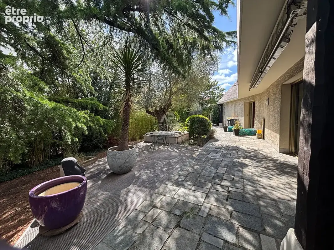 Photo Maison à Saint-Ouen-L'aumone au prix de 519 000€