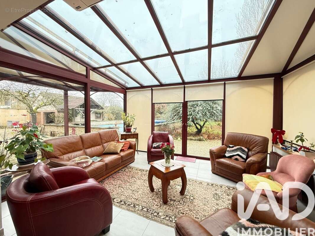 Maison 185 m² à Bellechaume  - photo 2