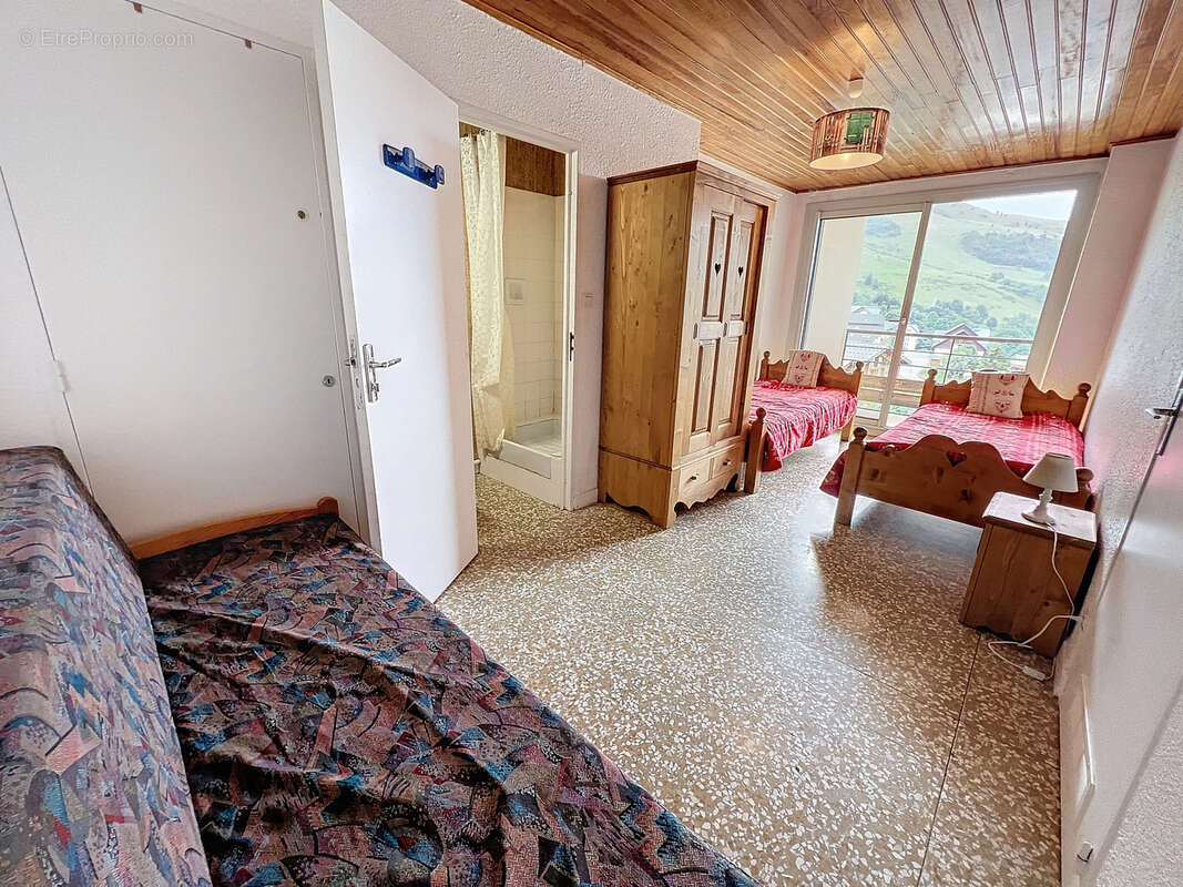 Appartement à SAINT-FRANCOIS-LONGCHAMP