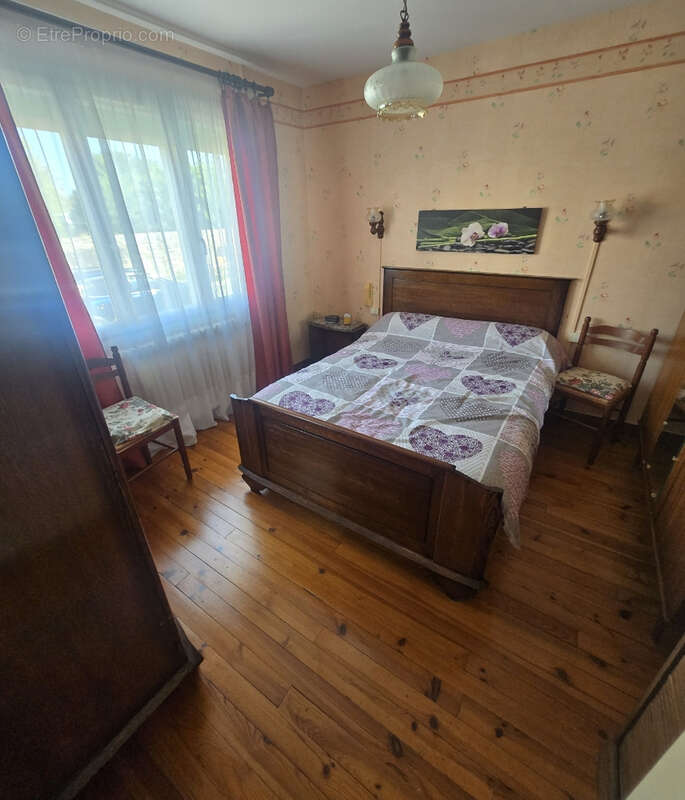 Pavillon très bon état sur sous sol indépendant, 2ch, 565m2 de terrain - photo 6