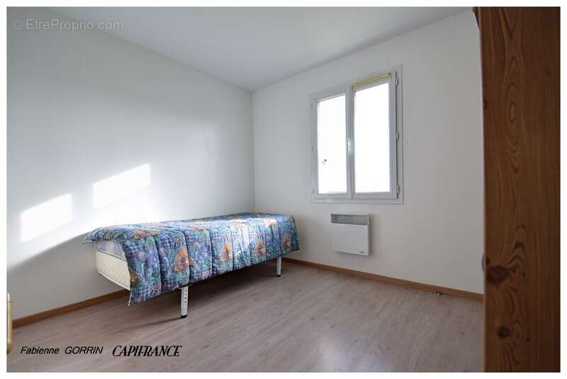 Maison à SAINT-JEAN-DE-LIVERSAY