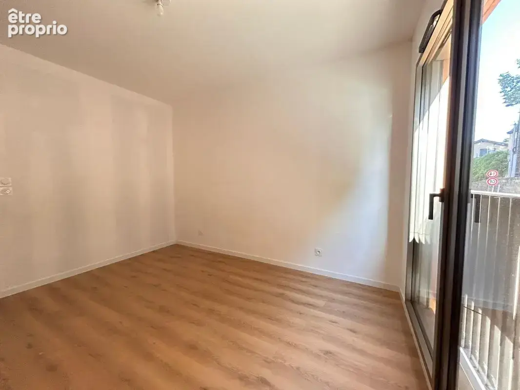 Dernier étage T3 terrasse - photo 3