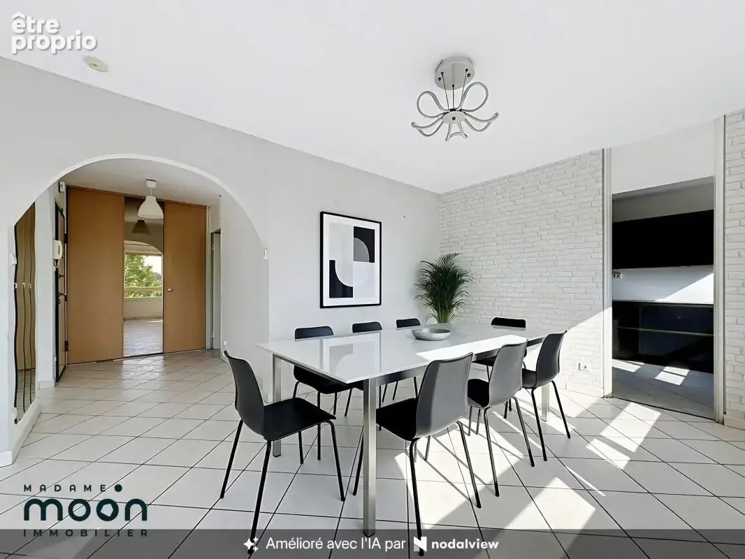 Exclusivité Oullins Pierre Bénite Montmein appartement - Cave - Balcon T4 77m² - photo 4