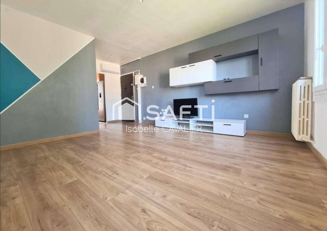 Photo 2 - Appartement à AVIGNON