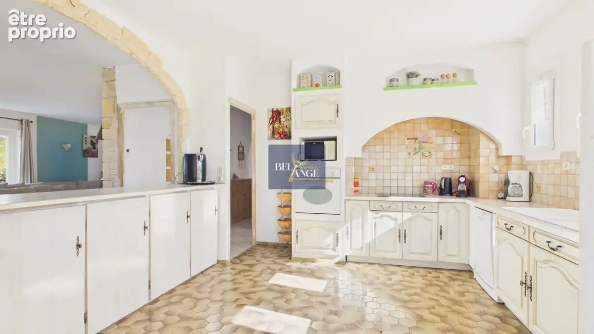 Maison de famille avec volume, lumière et potentiel - photo 7