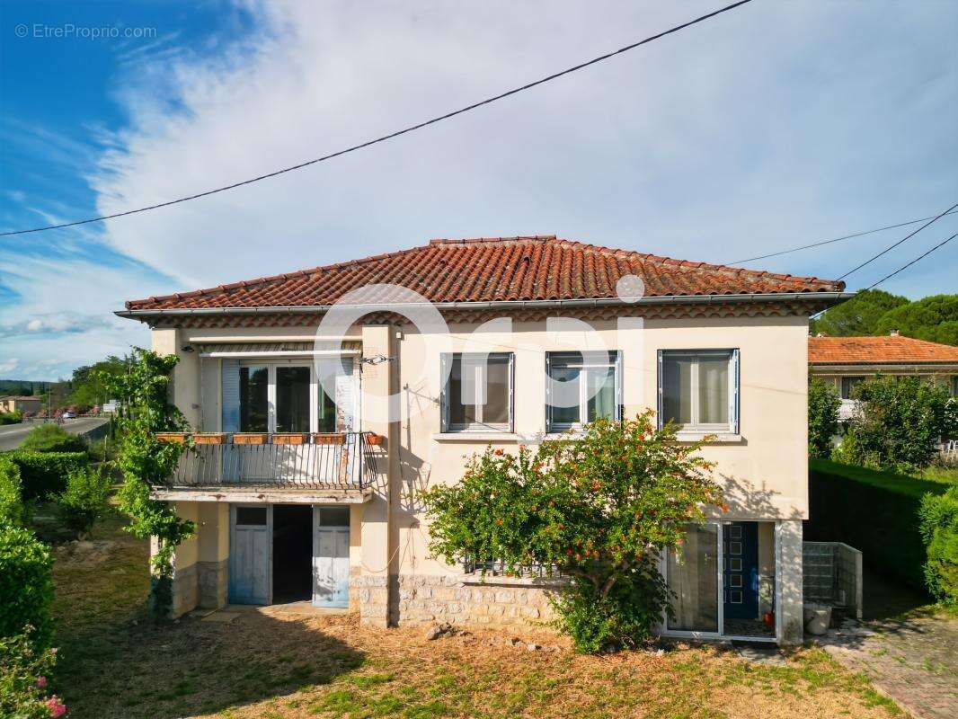 Maison à RUOMS