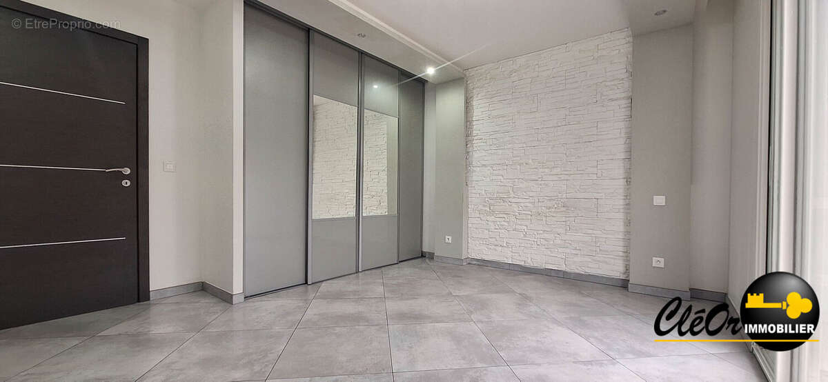 Maison à SAINT-USAGE