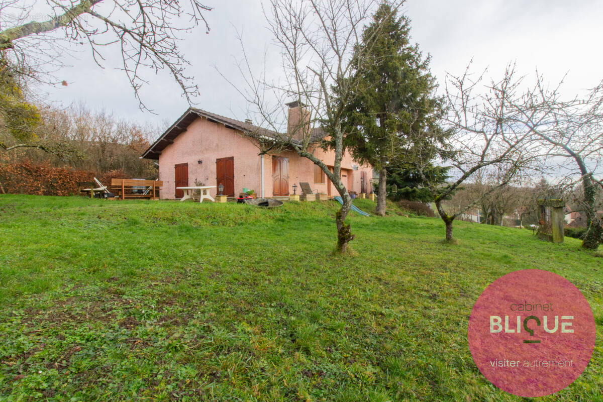 Maison à LAITRE-SOUS-AMANCE