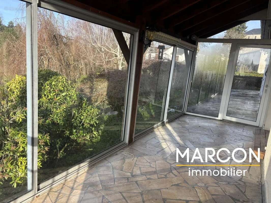 Maison à LA SOUTERRAINE