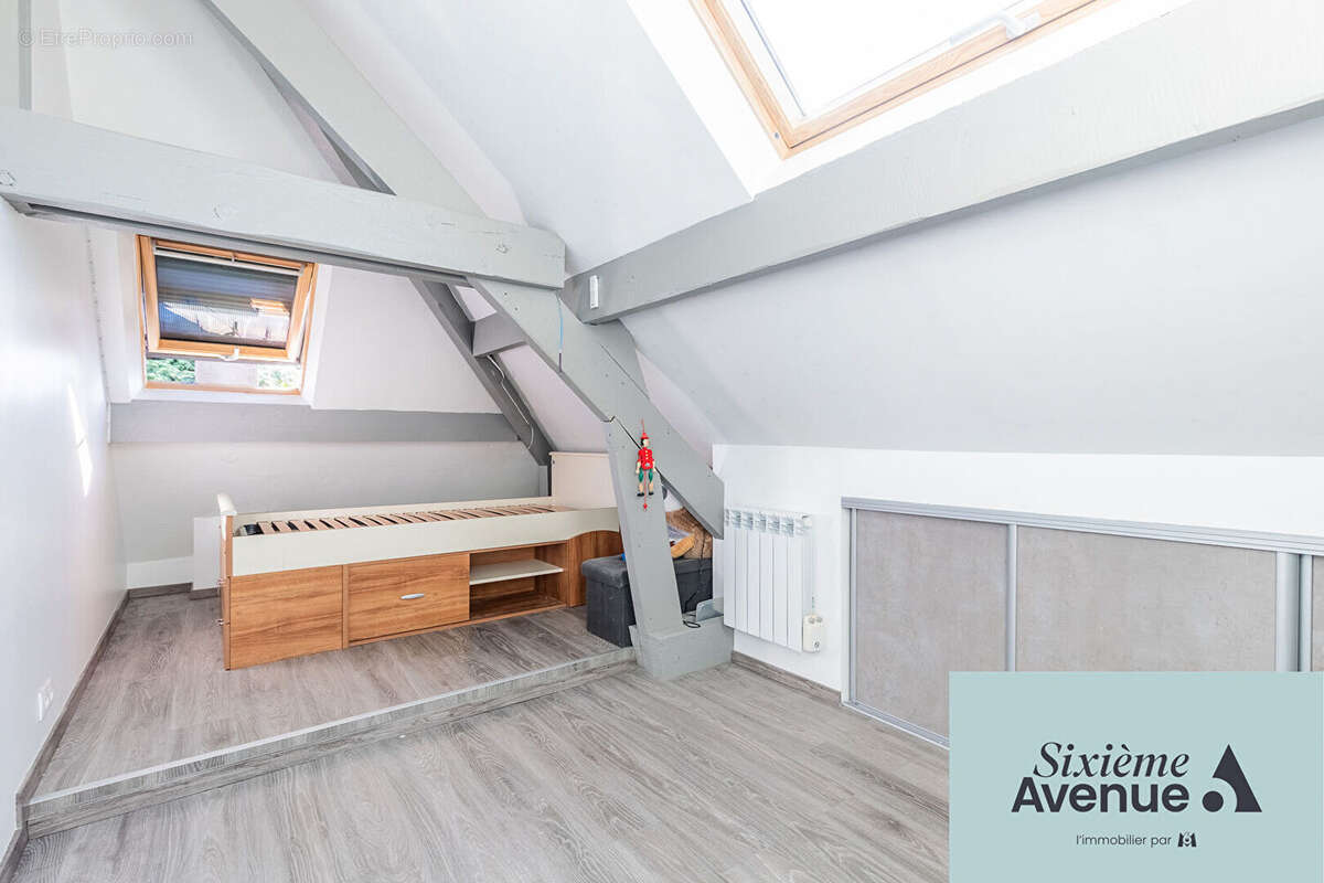 Maison à JUVISY-SUR-ORGE