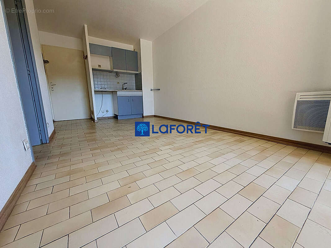 Appartement à CARQUEIRANNE