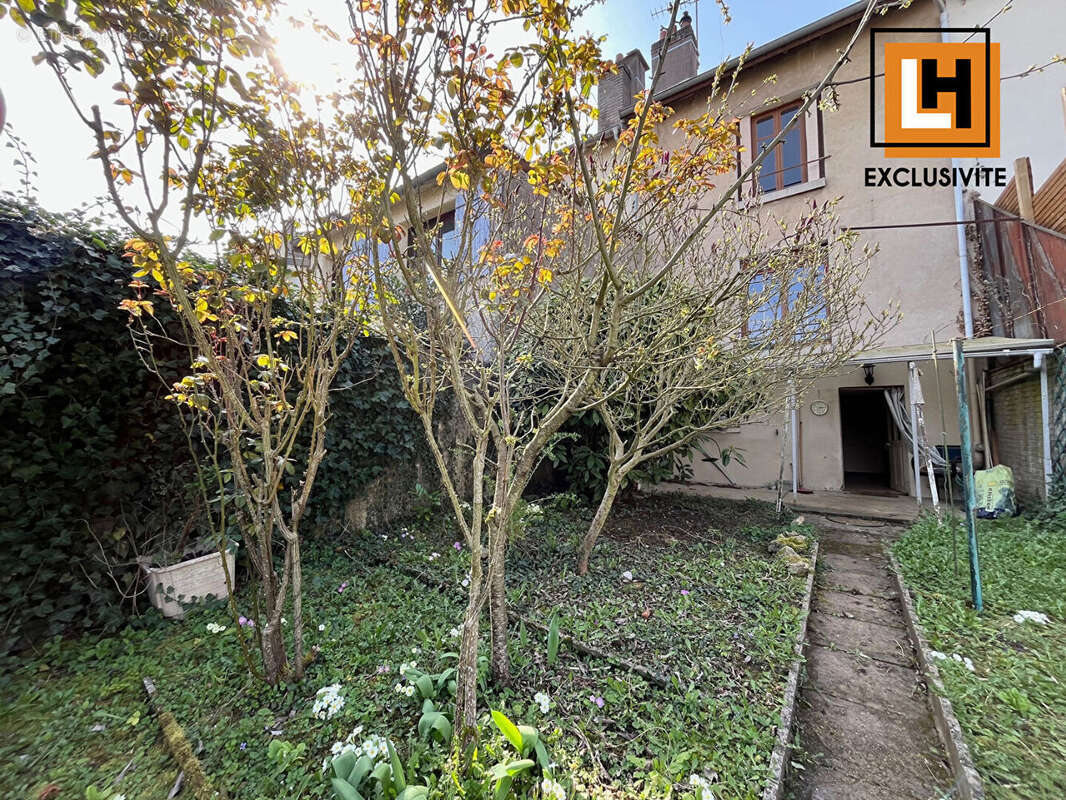 Maison à CHAMPIGNEULLES