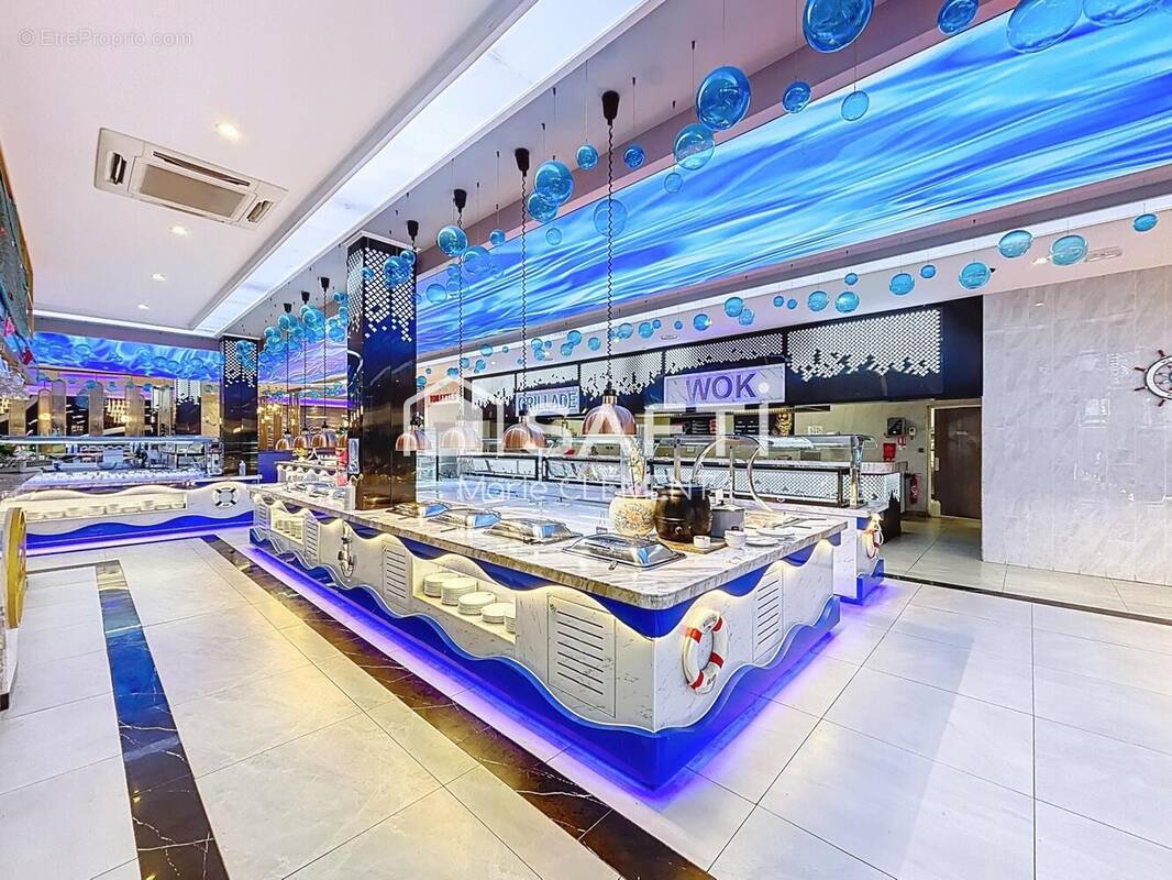 Photo 1 - Commerce à BRIE-COMTE-ROBERT