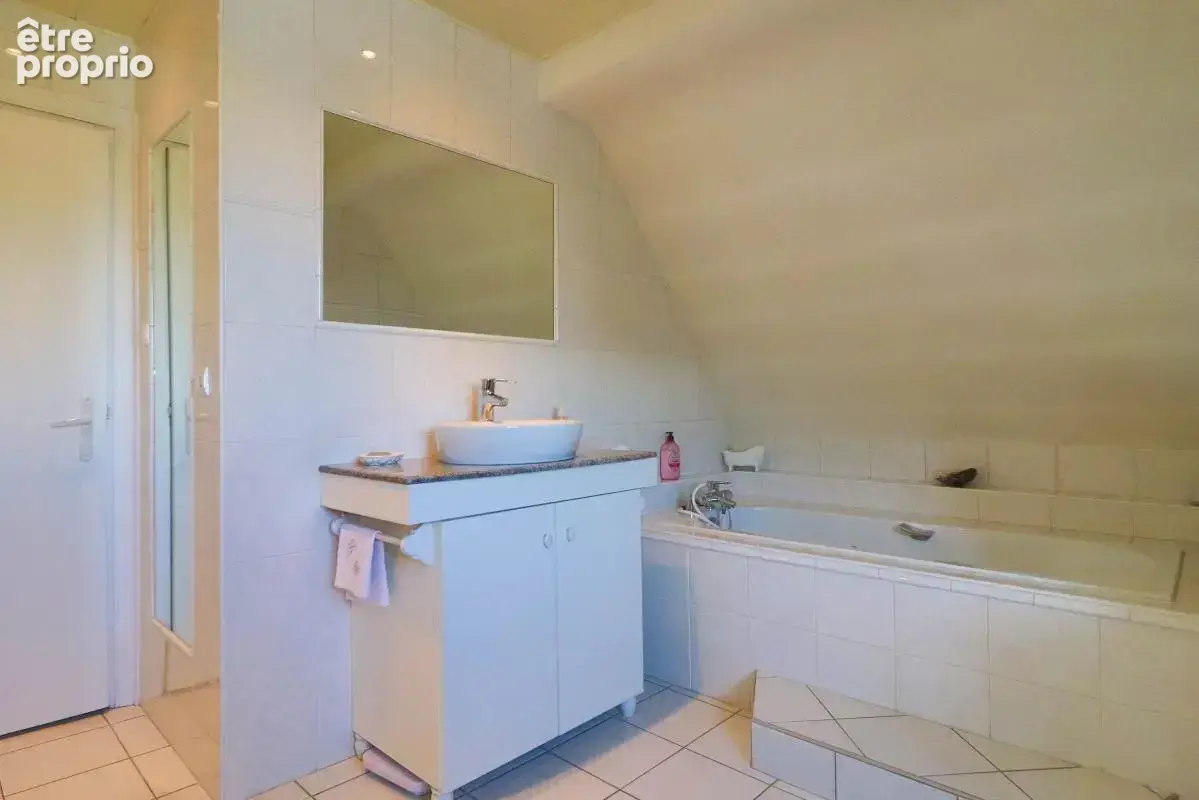 Bischwihr : demeure familiale de 220 m² - photo 13