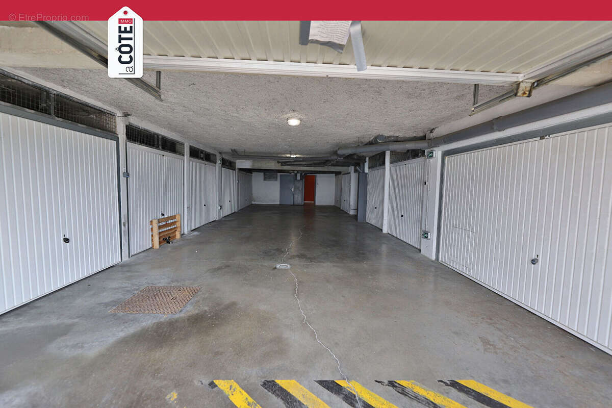 Appartement à CARRY-LE-ROUET