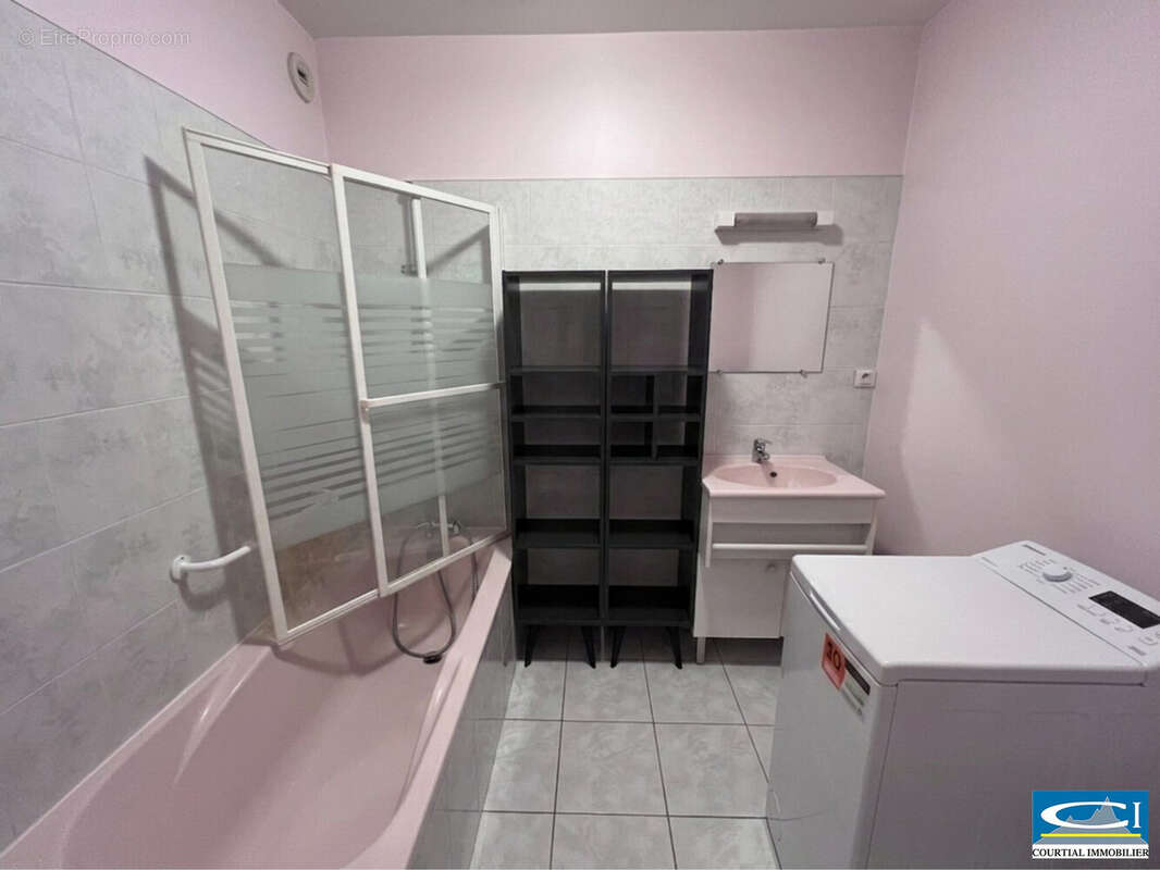 Appartement 62 m² à Tournon-Sur-Rhone  - photo 9
