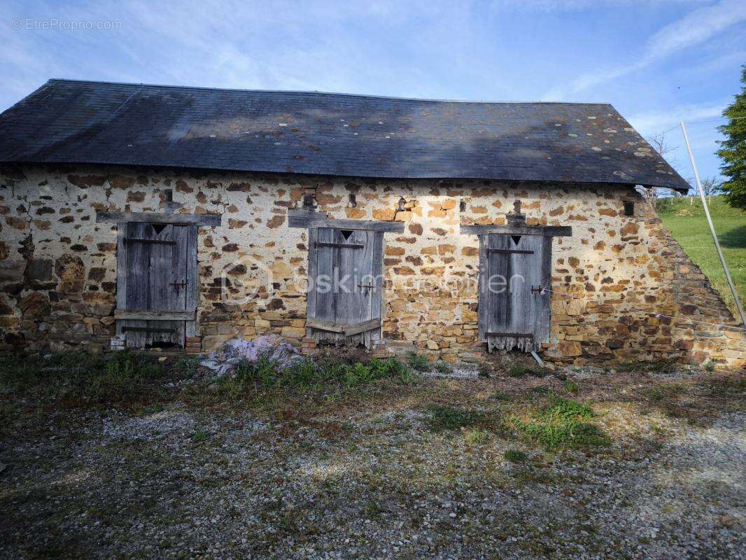 Terrain à SAINT-MEARD