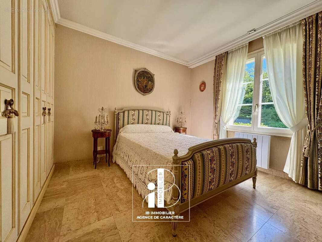 Maison à BOURRON-MARLOTTE