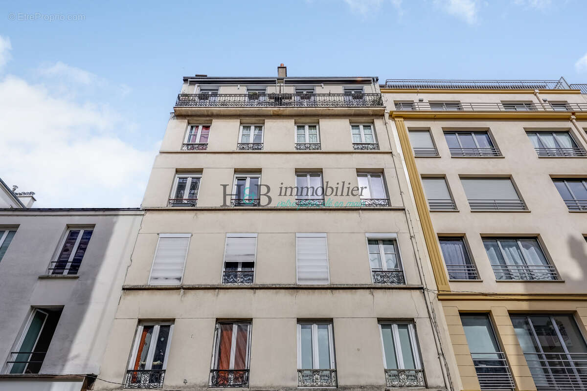 Appartement à PARIS-11E