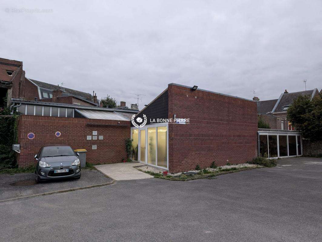 Commerce à SAINT-QUENTIN