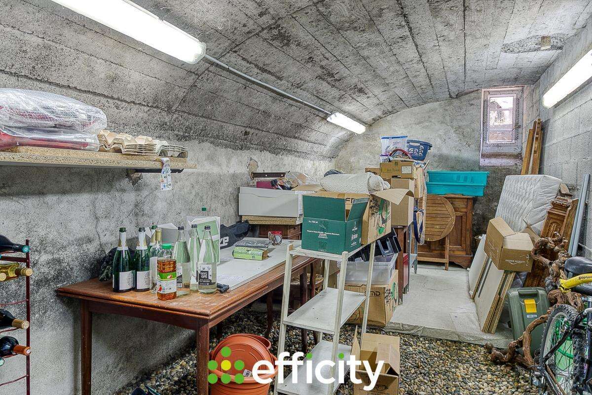 Appartement à LOIRE-SUR-RHONE