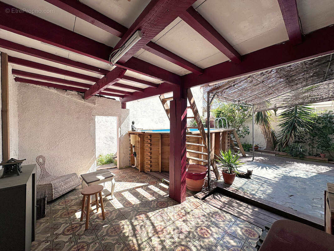 Maison à CANET-EN-ROUSSILLON