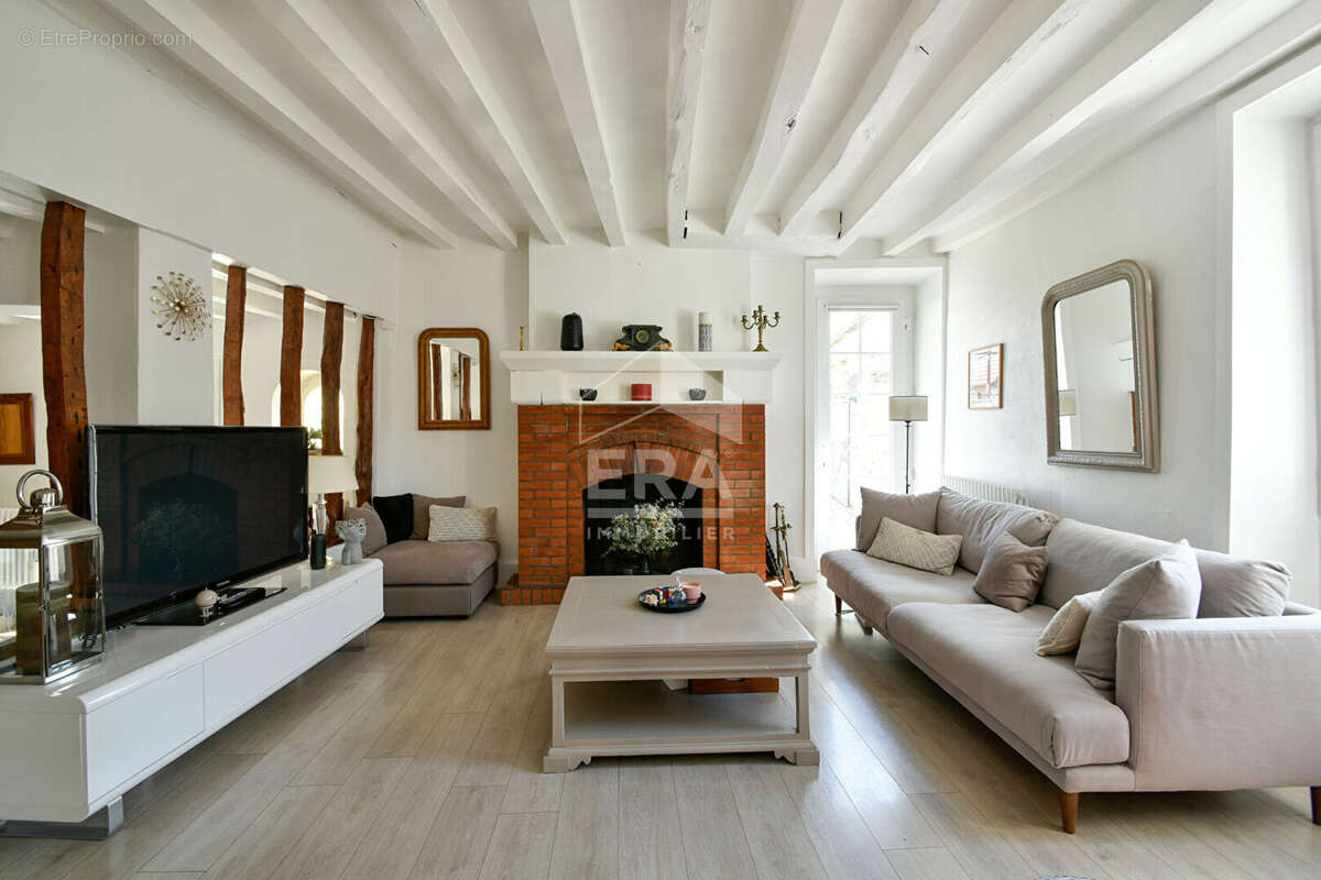 Maison à JOUARS-PONTCHARTRAIN