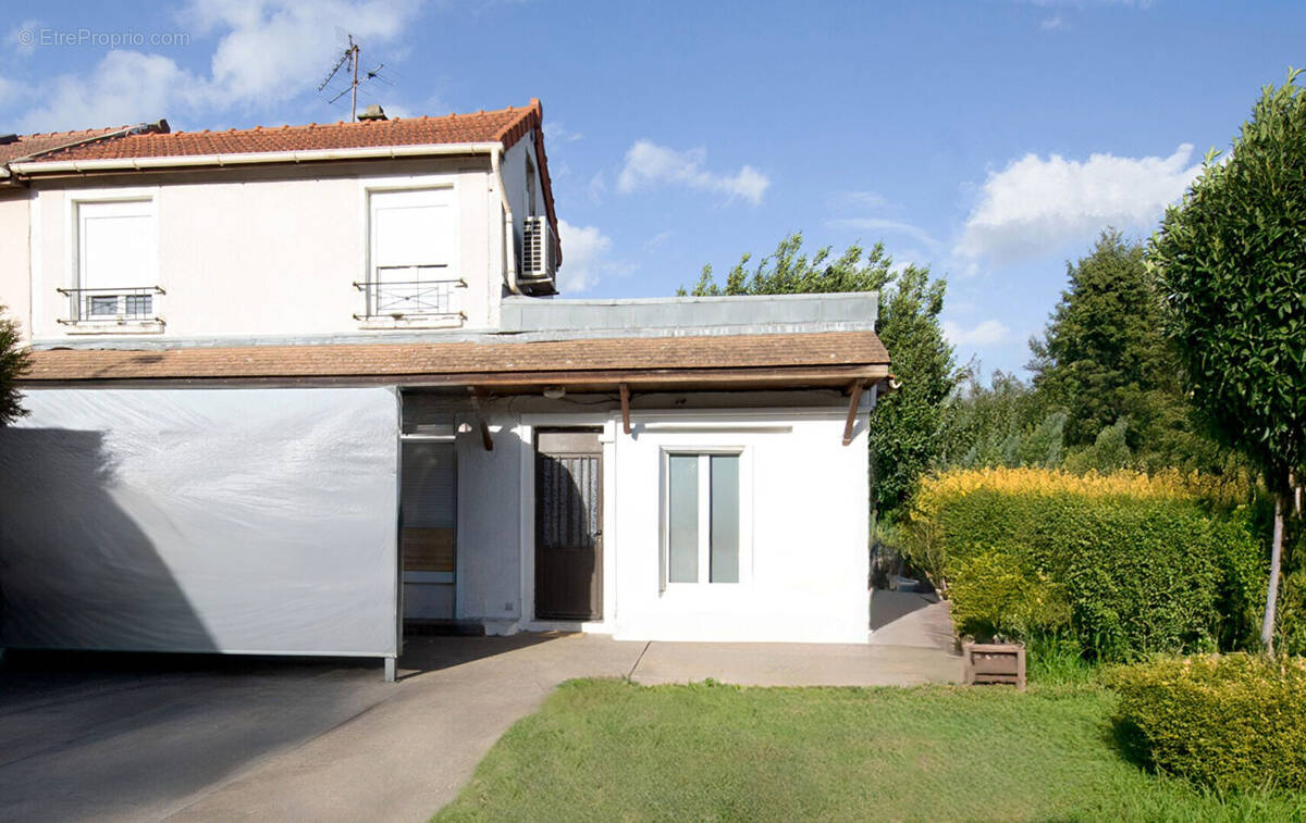 Maison à L&#039;HAY-LES-ROSES