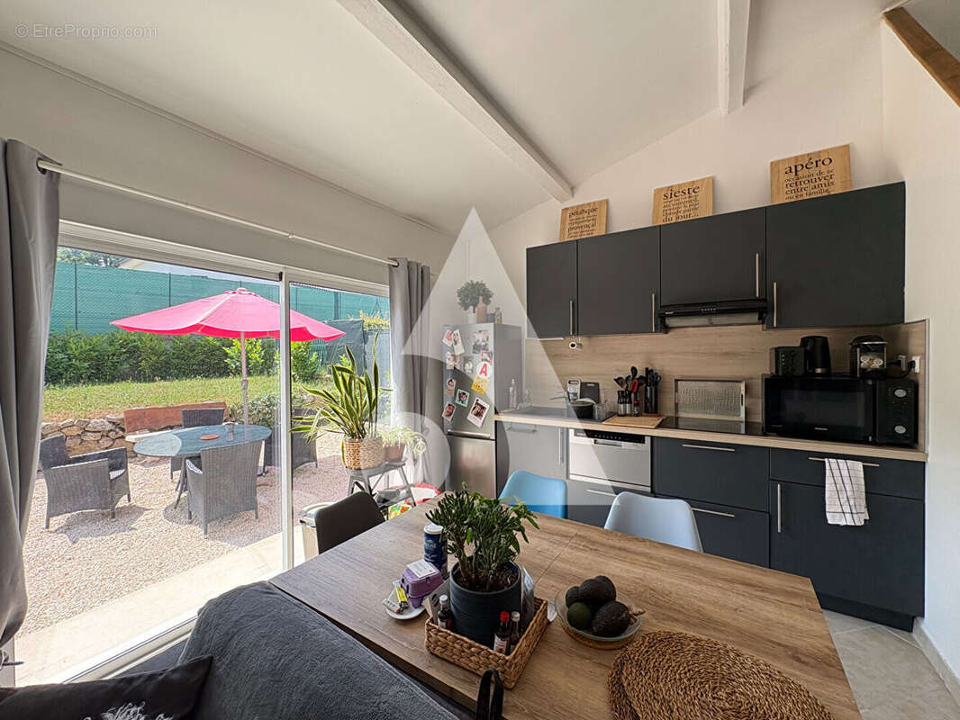 Maison à MOUANS-SARTOUX