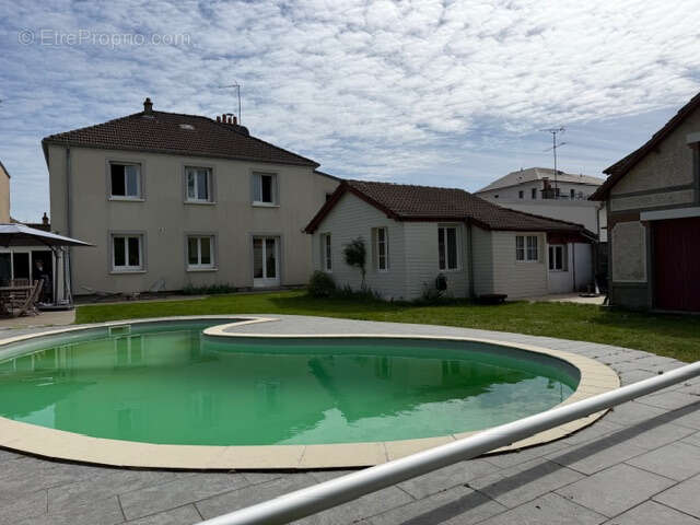 Maison à OLIVET