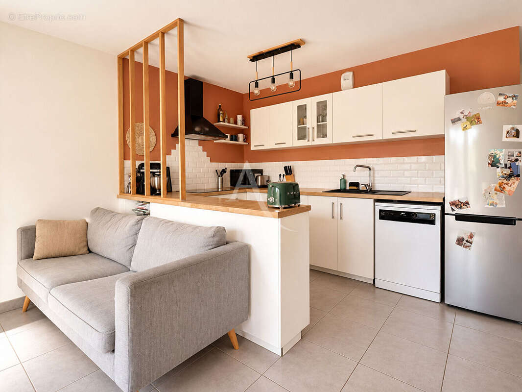 Appartement à MARSEILLE-12E