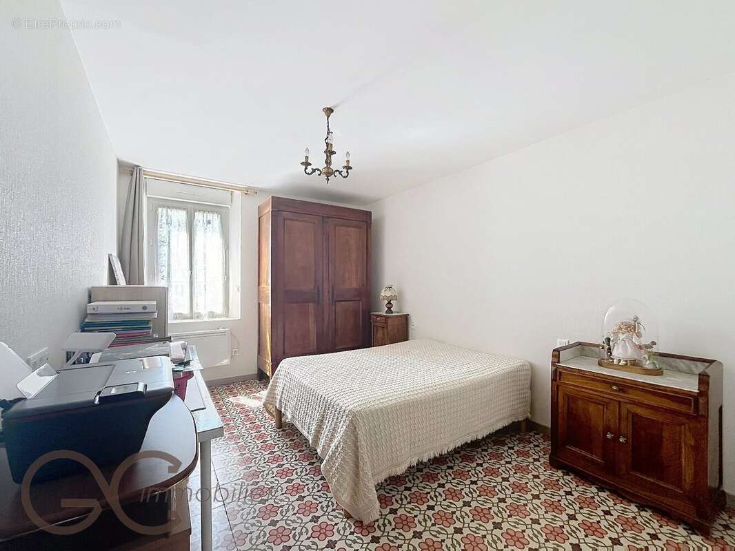 Maison à CESSENON-SUR-ORB